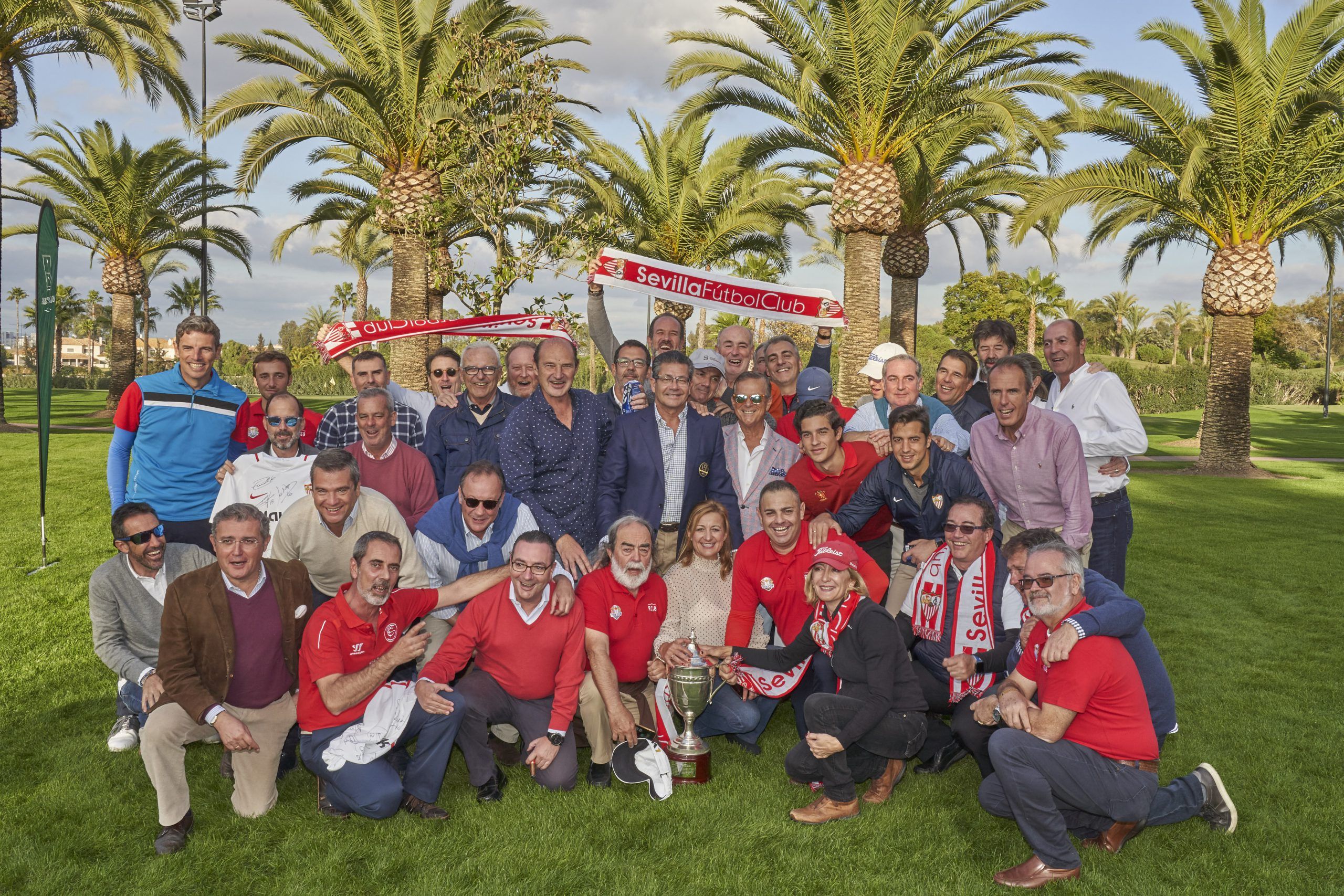 The Cup Sevilla-Betis, en el Real Club Sevilla Golf, lo gana por segundo año consecutivo el equipo del Sevilla FC, con un resultado muy ajustado