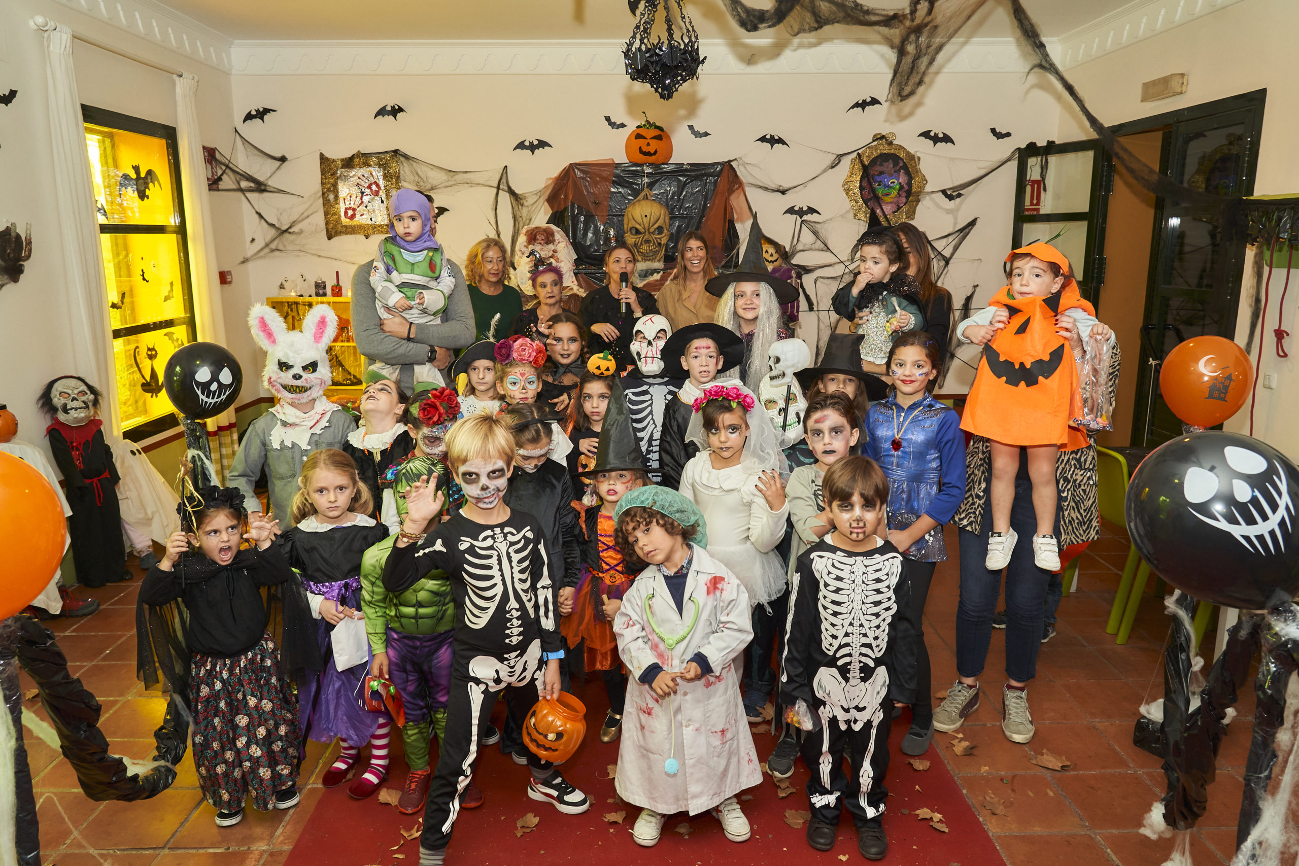 Desfile infantil Halloween y tarde de magia