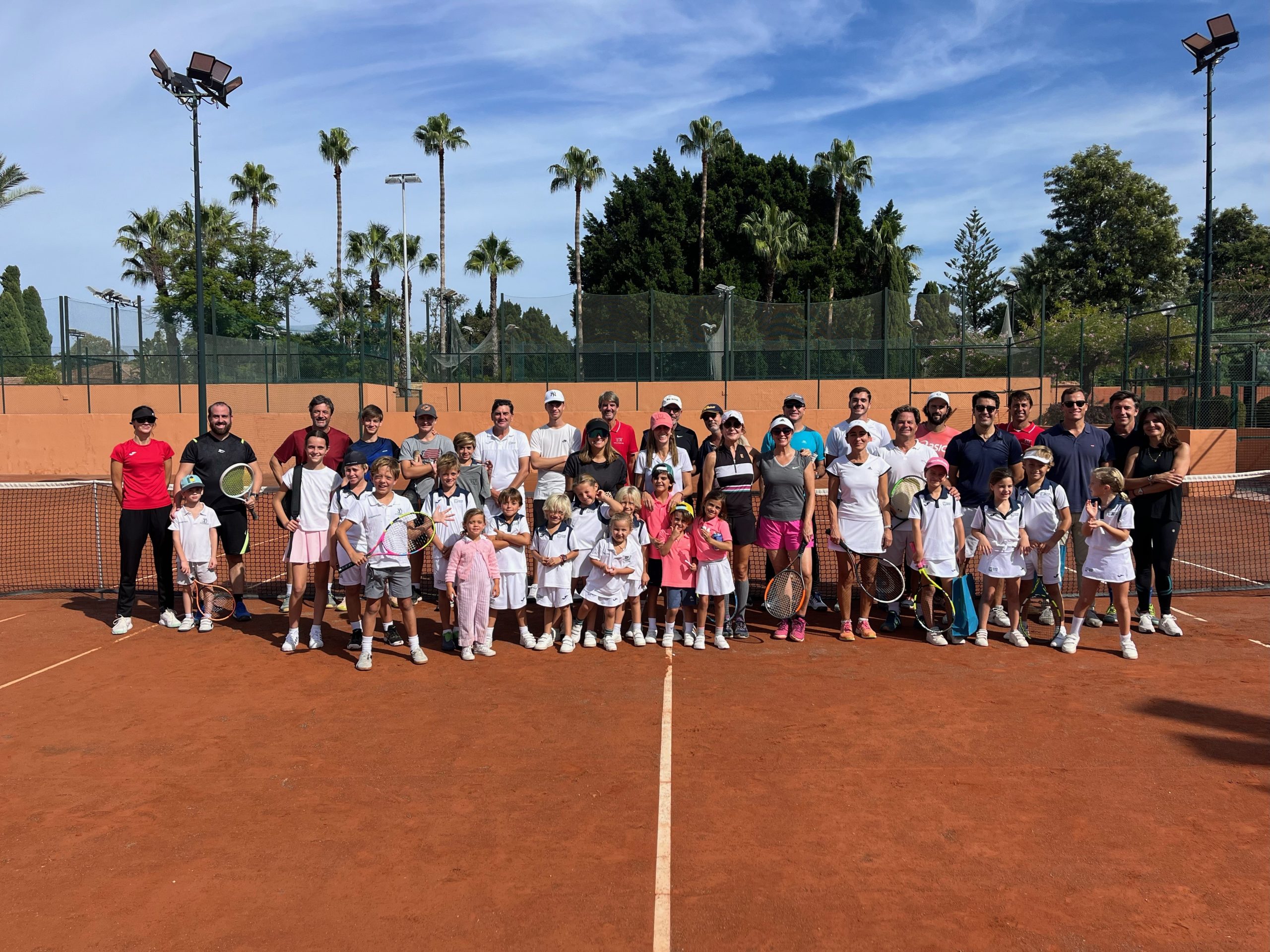 Clinic de tenis y pádel en el RCSG